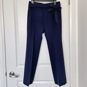 Banana Republic 29'' Mid-Rise Relaxed Straight Pants - Navy, Size 4P